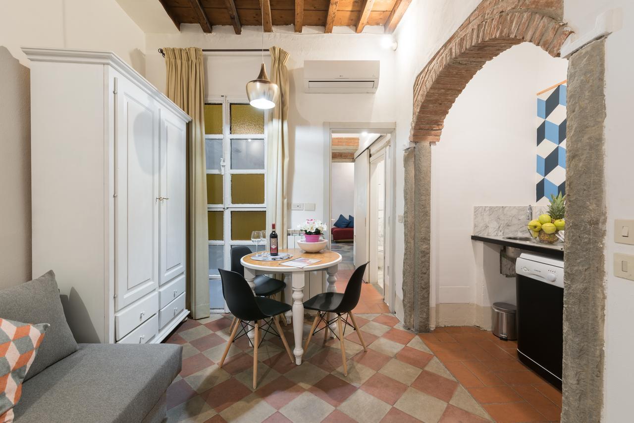 F7 - Santa Croce One Bedroom Flat For 2 Or 3 Guests Florence Exterior photo